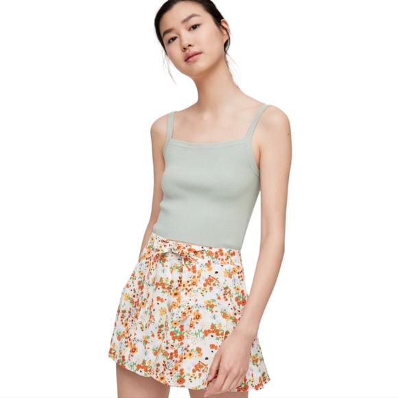 Aritzia Sunday Best Westley Short Floral Print Women's 6 - Picture 1 of 8